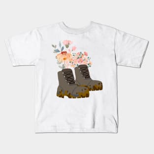 Hiking boots with wildflowers Kids T-Shirt